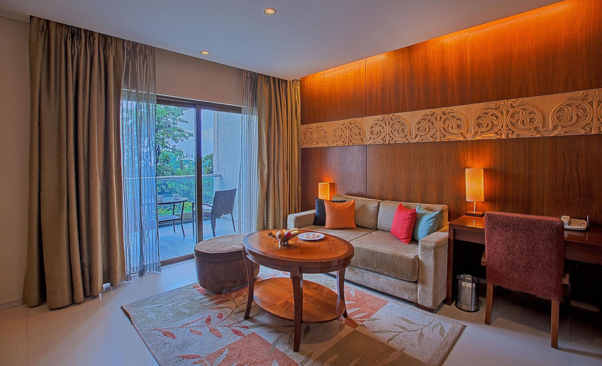Oakwood Residence Naylor Road Pune Exterior foto